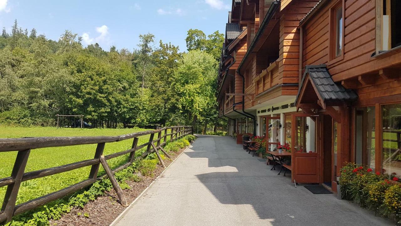 Family Apartment In Tatranská Lomnica Eksteriør bilde