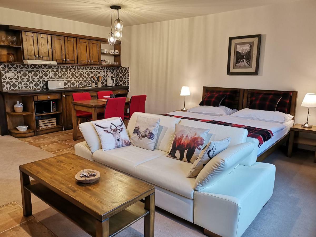 Family Apartment In Tatranská Lomnica Eksteriør bilde